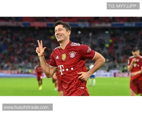 莱万重返德甲与旧主交锋拜仁球迷怒斥其背叛与忘恩负义